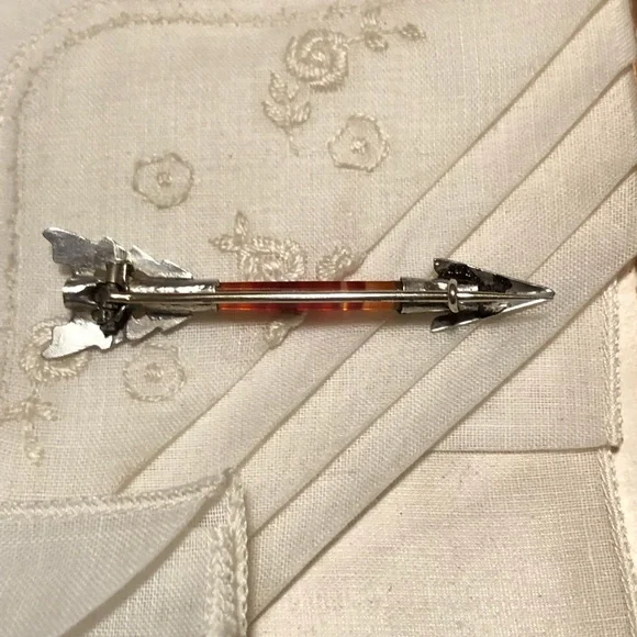 Antique Victorian Scottish Banded Agate Arrow Brooch Chased Sterling Silver 1880